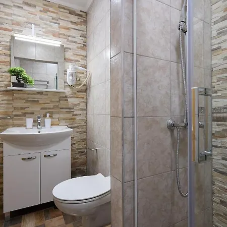 Hedera Estate, Hedera A38